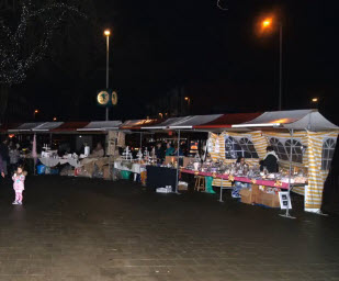 Nagenieten kerstmarkt Nieuw Crooswijk?