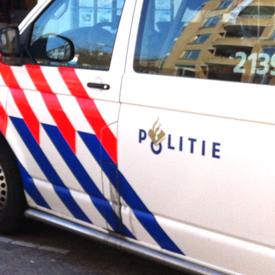 Politie zoekt mannen met vuurwapens Jonker Fransstraat