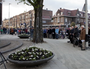 Dodenherdenking in Kralingen-Crooswijk