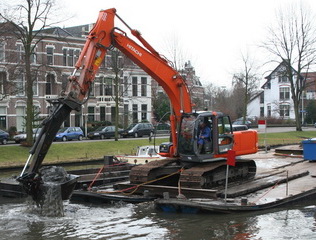 Met schone sloot de winter in