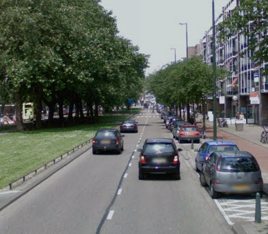 Twee aanhoudingen Mariniersweg na bedreging en mishandeling