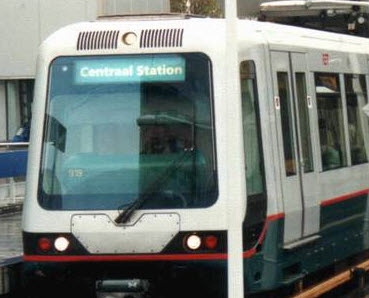 Metroverkeer plat door ontruiming bij verkeersleiding