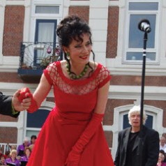 Meezingfestijn naar De Kuip?