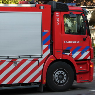 Automobilist rijdt in sloot aan de Kralingse Zoom