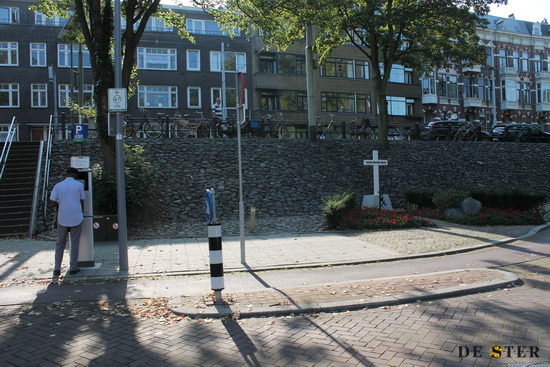 oorlogs monument oostzeedijk Max