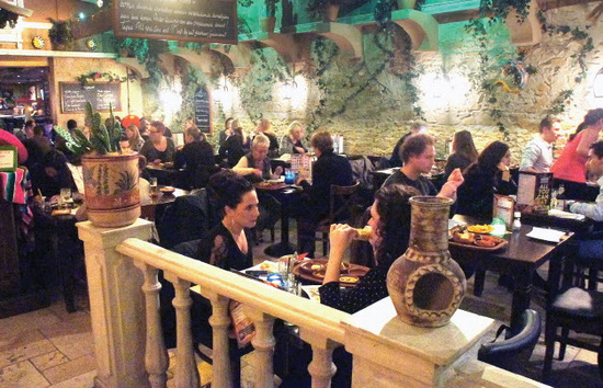 Amigo restaurant