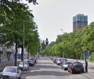 Gat in weg Sophiakade