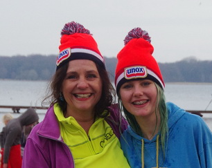 Nieuwjaarsduik in Rotterdam-Kralingen