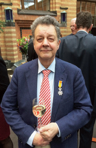 Eduard Schuringa koninklijk onderscheiden