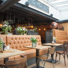 Eetcafé Otto Hahn in Ommoord