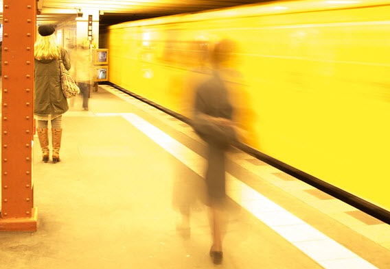Metroverkeer korte tijd stilgelegd vanwege vals brandalarm
