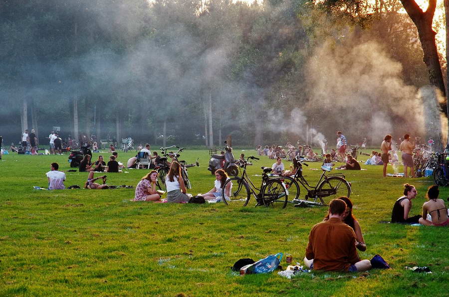 Mag ik overal in de stad barbecueën?
