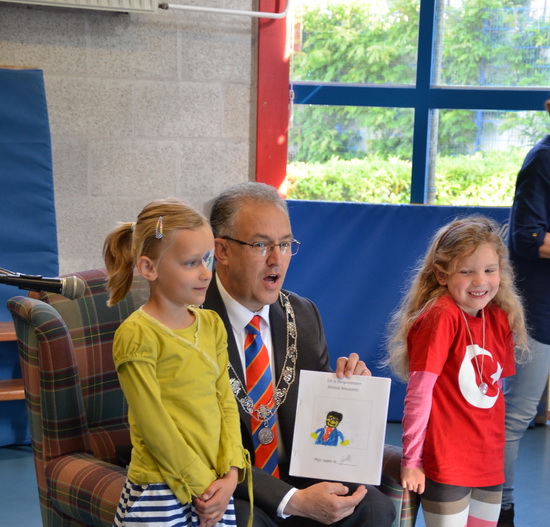 Hoog bezoek in de klas