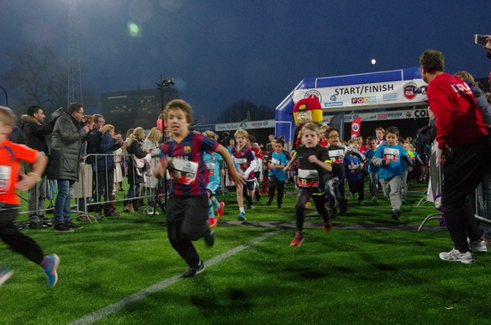 De Bob de Kuyper Stadium FunRun dwars door Kralingen