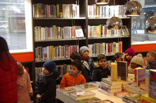 Nieuwe bibliotheek in Het Lage Land feestelijk geopend