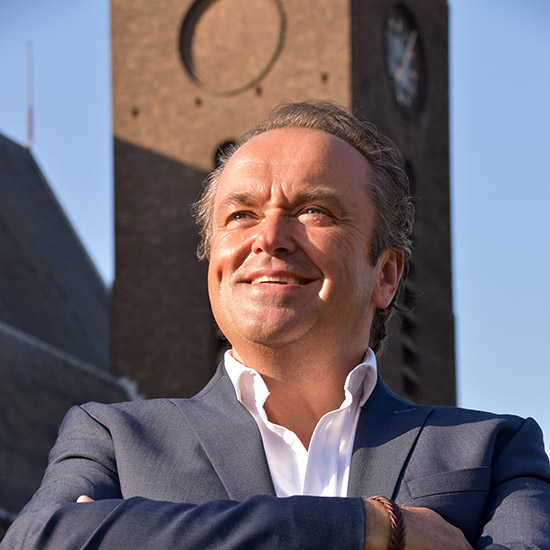 Martin Mans geeft Benefiet-orgelconcert voor de Breepleinkerk