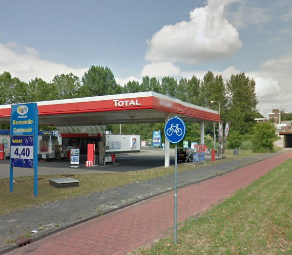 Mannen overvallen tankstation Prinsenlaan