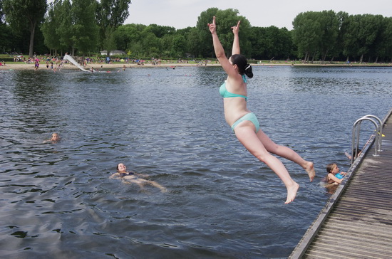 Nog geen blauwalg in Kralingse Plas