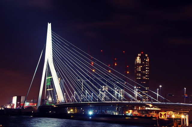 Derde stadsbrug moet in Kralingen komen