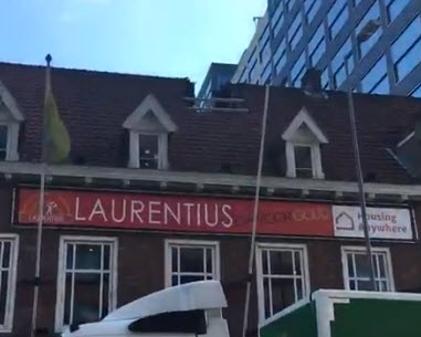 Studenten Laurentius bijna weer onder de pannen