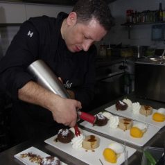 Barbistro Carolus op zijn plaats in Kralingen