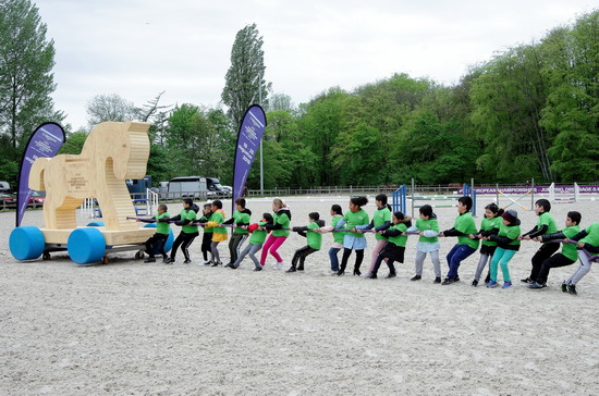 Maak kennis met Tebbie en ‘Jump, jump, everybody jump’