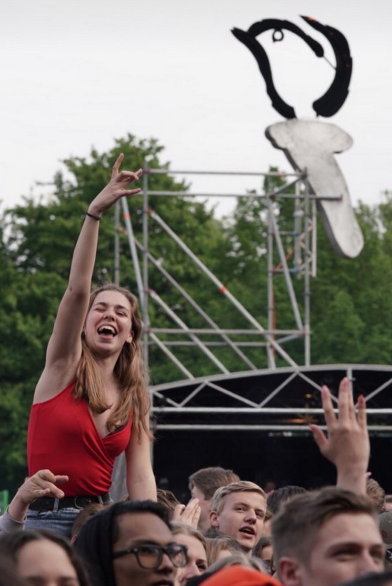 Bevrijdingsfestival druk en zonnig