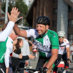 Stichting Rotterdam Fund Racers haalt € 288.964,- op voor Alpe d’HuZes