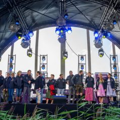 Officiële start EK springen, dressuur en para-dressuur