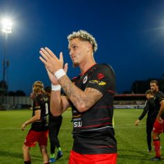 Excelsior Rotterdam begint seizoen met een 2-0 overwinning