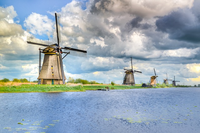 Tijdens de zomervakantie extra afvaarten naar UNESCO Werelderfgoed Kinderdijk!