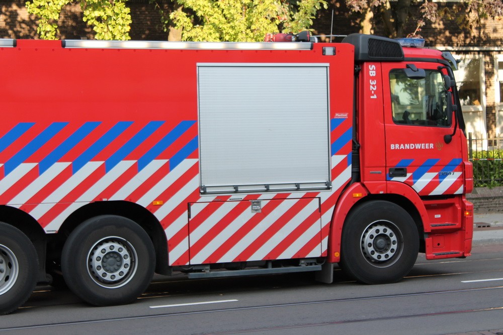 Keukenbrand Crooswijk slaat over naar dak studentenflat