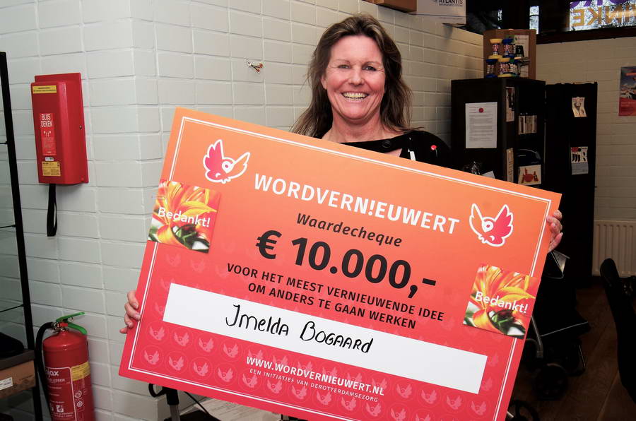 Imelda Bogaard ‘Vernieuwert’ met deurswitch