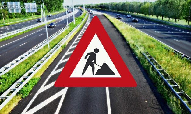 Hoofdrijbaan A16 zondagavond dicht vanwege spoedreparatie