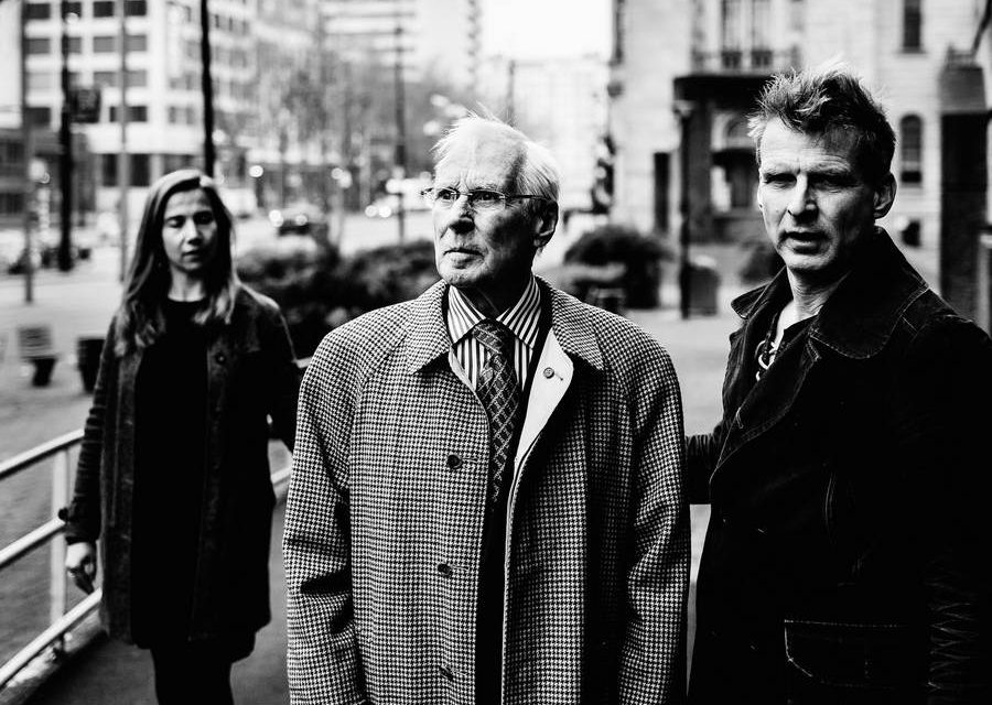 Voorstelling Coolsingel 65 op 4 mei na Dodenherdenking bij jou thuis!