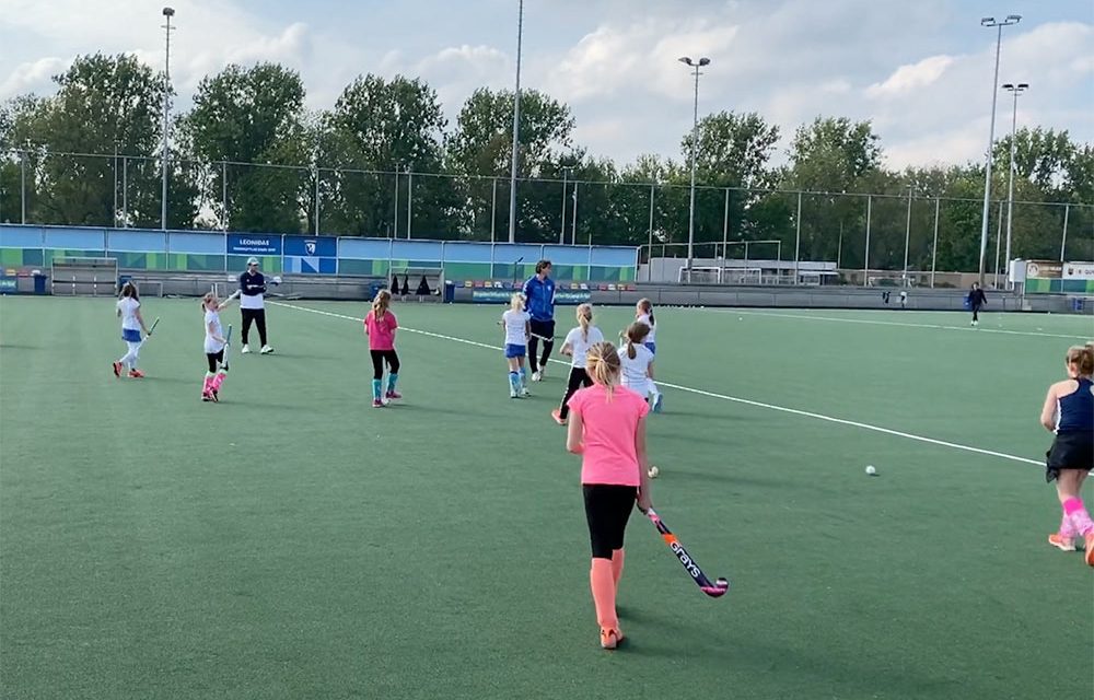 Trainingen kinderen en jeugd weer begonnen bij hockeyclub Leonidas