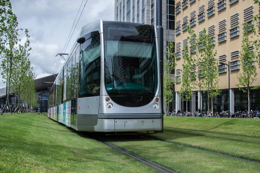 Tram lijn 7 24 uur in ‘quarantaine’ door coronaspugers