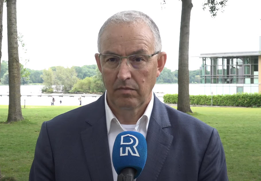 Aboutaleb waarschuwt studenten en moslims: ‘Het coronavirus is niet op vakantie’