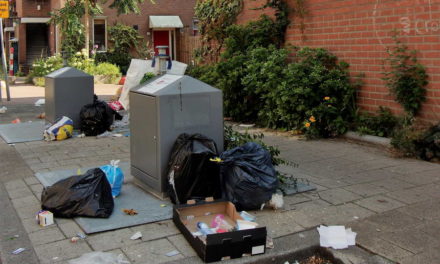 Rotzooi in de Eduard Jacobsstraat