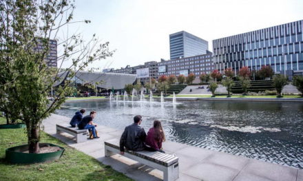 Duizend aankomend studenten voltooien Pre Academic Programme