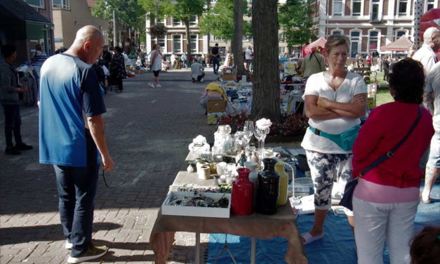 Kleedjesmarkt Koeweide voor de kinderen