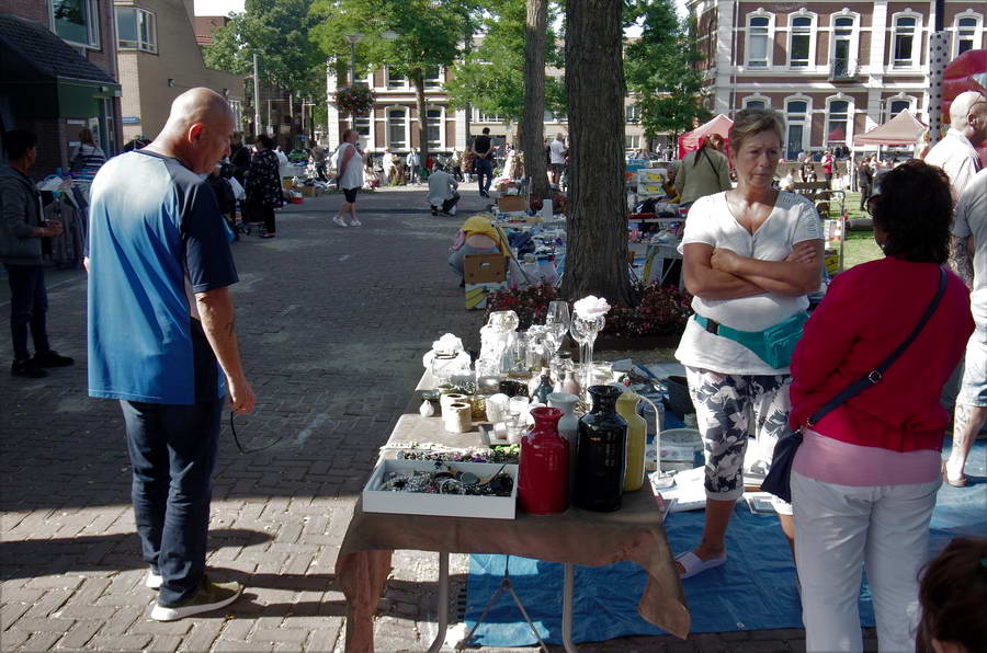 Kleedjesmarkt Koeweide voor de kinderen