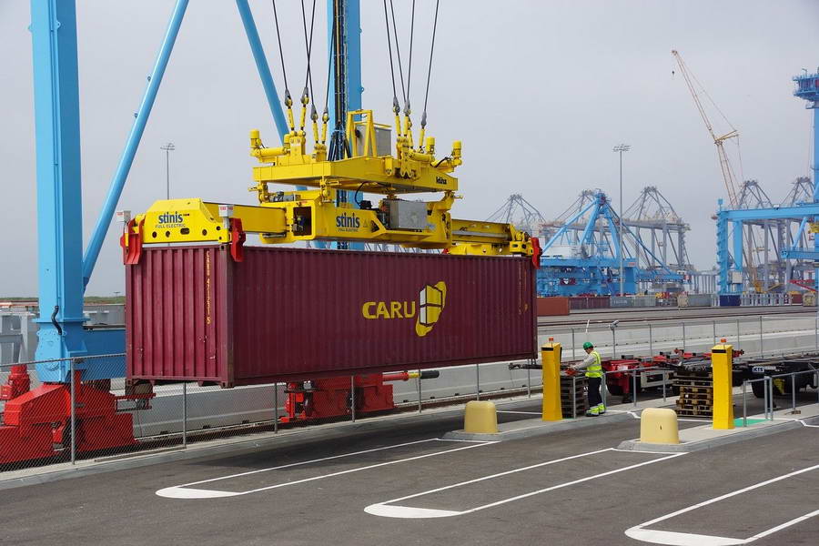 Rotterdam presenteert ambitieuze walstroomstrategie voor zeeschepen