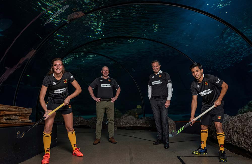 Hockey Vereniging Victoria in actie voor Diergaarde Blijdorp