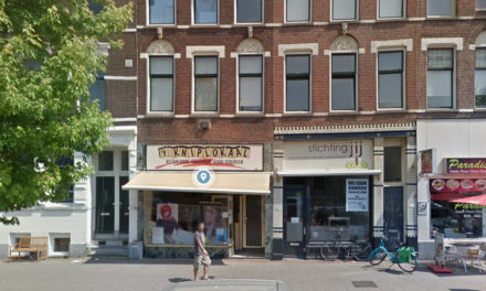 Man met mes overvalt kapsalon in op Oudedijk
