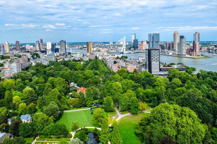 Rotterdam en bouwende partijen slaan handen ineen om door te bouwen