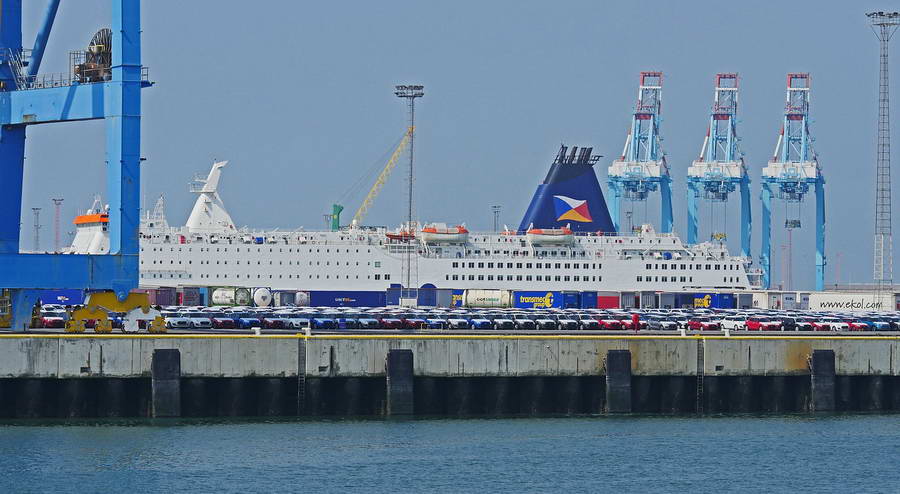 Passagiers ferry’s geen toegang meer tot de Rotterdamse haven