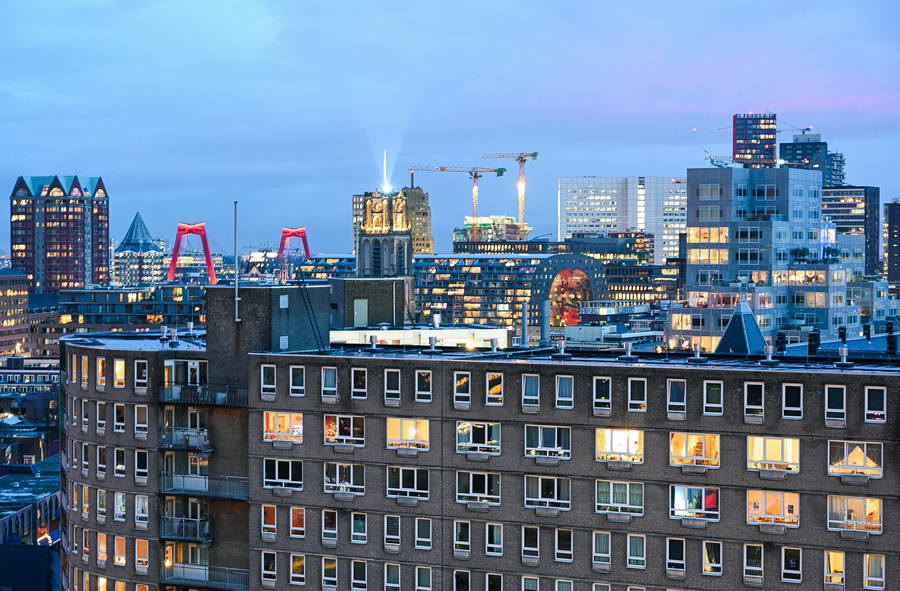Rotterdam komt met starterslening en legt kamerverhuur aan banden