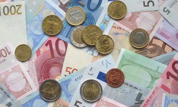 Gemeente Rotterdam start JES-traject voor jongeren met schulden