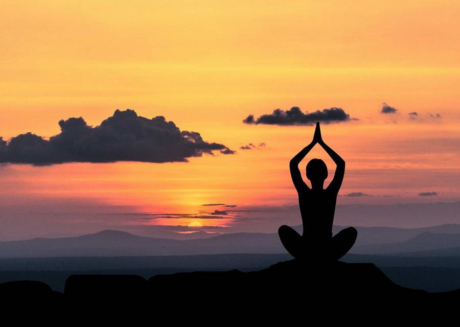 “Yogapraktijk Loes aan de Maas “